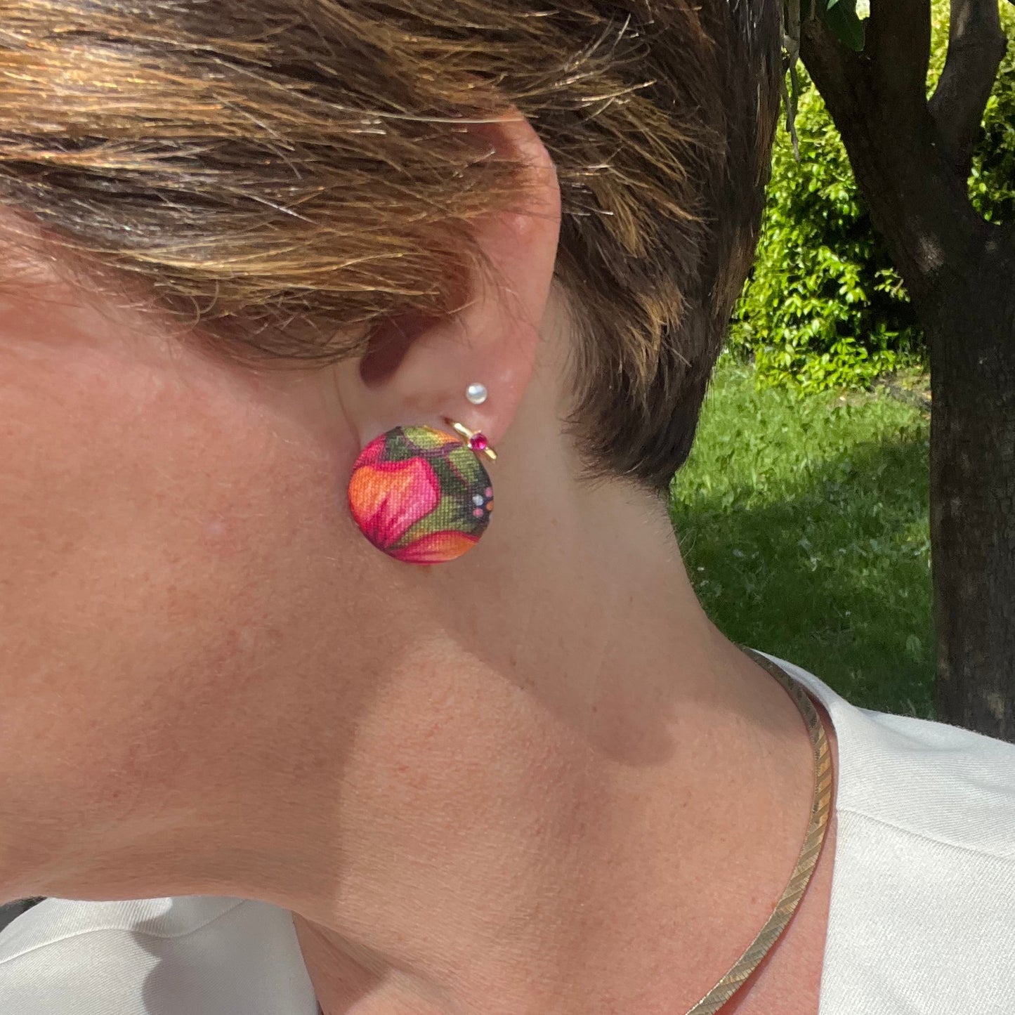 Orecchini a bottone tessuto Orchidea